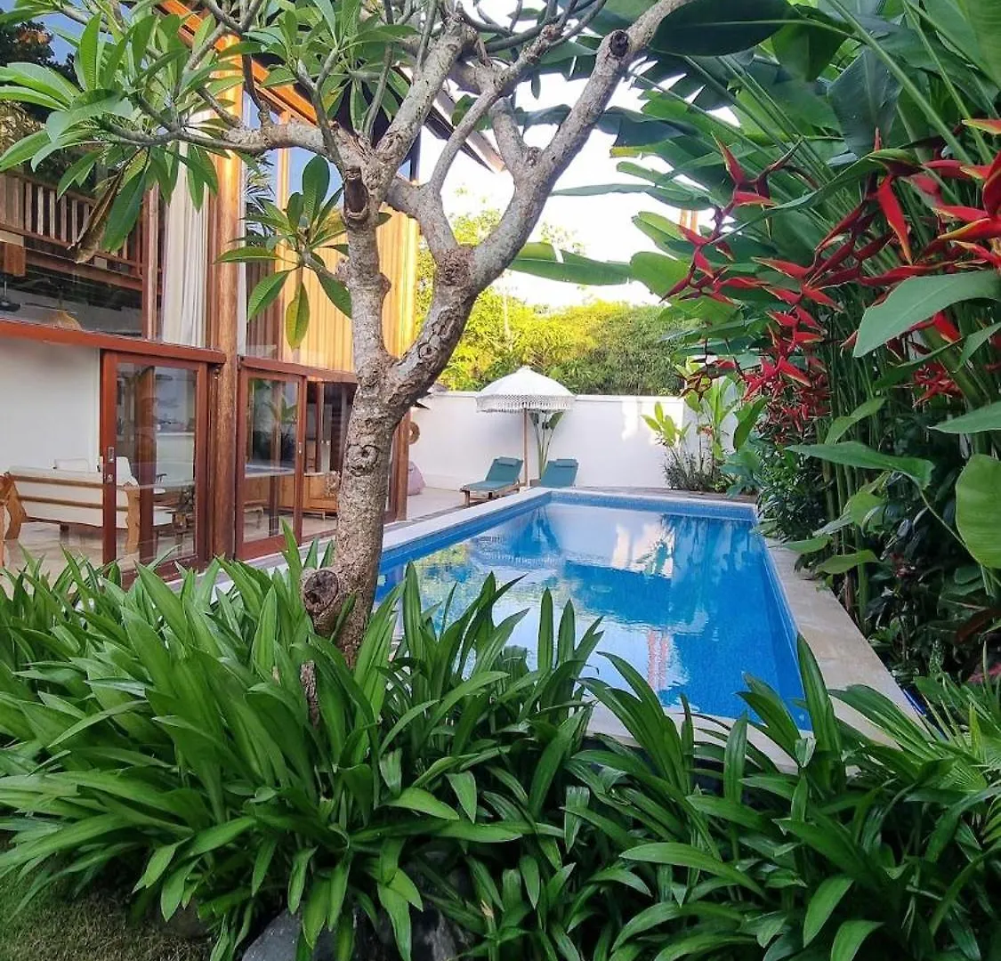 2 Minutes Walk To The Beach 3Br Beach Villa Canggu  Canggu (Bali)